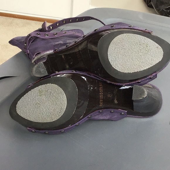 Purple Gwyneth heels. Size 8. Good condition. - Picture 7 of 7